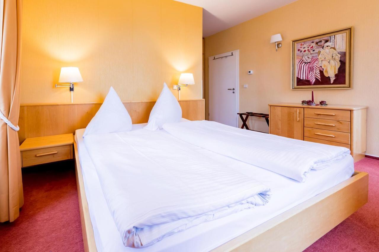 Schlosshotel Eyba Bad Blankenburg Εξωτερικό φωτογραφία