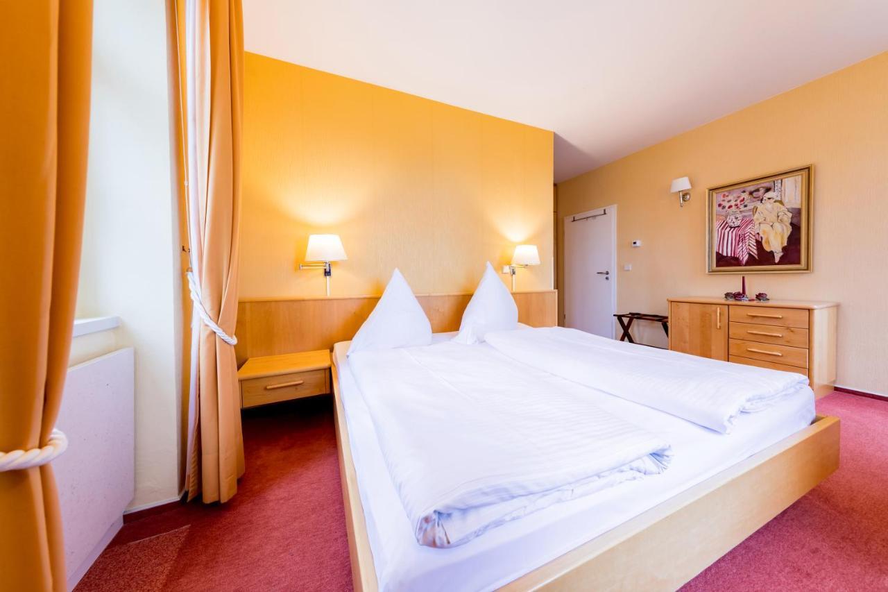 Schlosshotel Eyba Bad Blankenburg Εξωτερικό φωτογραφία